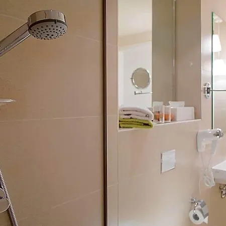 Spreeblick Hotel 3*